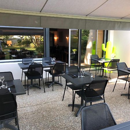 Logis Hotel L'Abricotine Tain-l'Hermitage Bagian luar foto