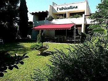 Logis Hotel L'Abricotine Tain-l'Hermitage Bagian luar foto